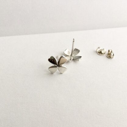 Sterling silver flower stud earrings