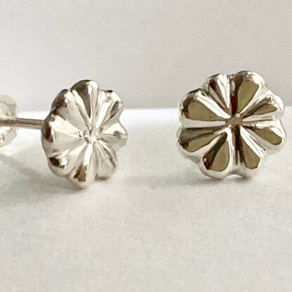 Sterling silver flower stud earrings