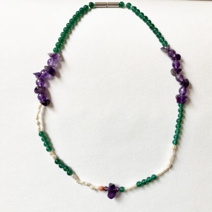 Gemstone & freshwater pearl necklace