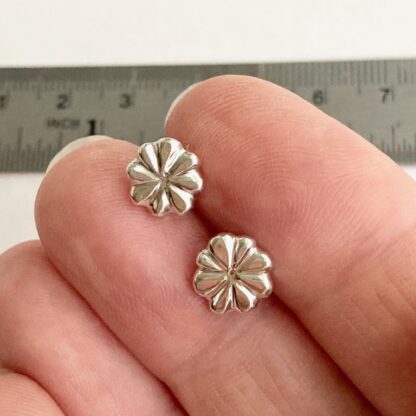 Sterling silver flower stud earrings